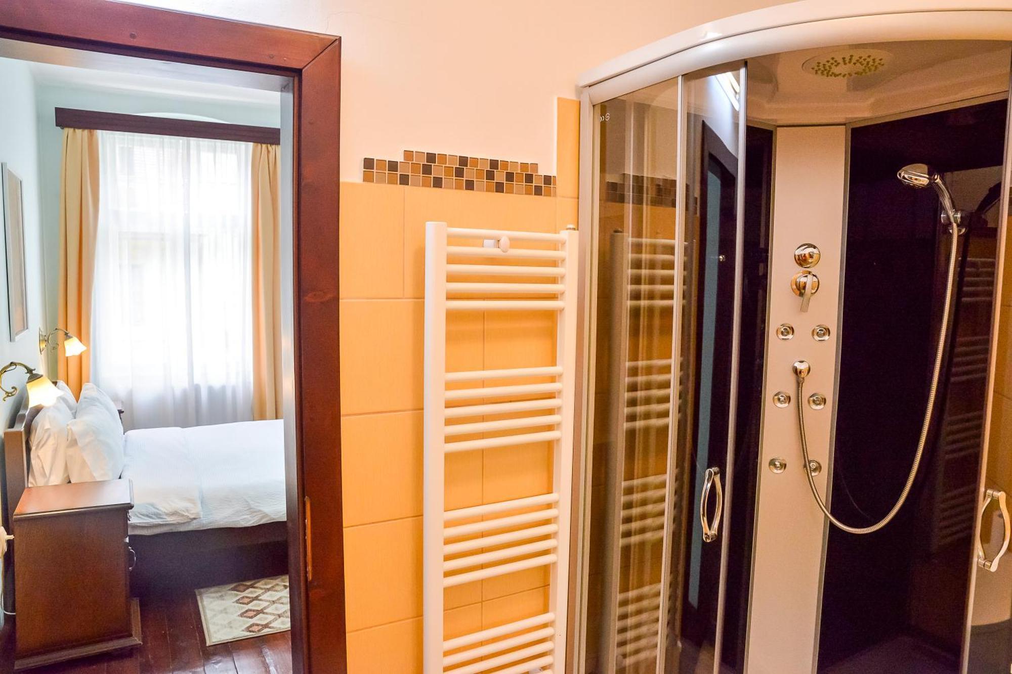 An Der Holztreppe Apartment Sighisoara Luaran gambar